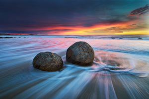 3-piece-canvas-print-moeraki-boulders-ii