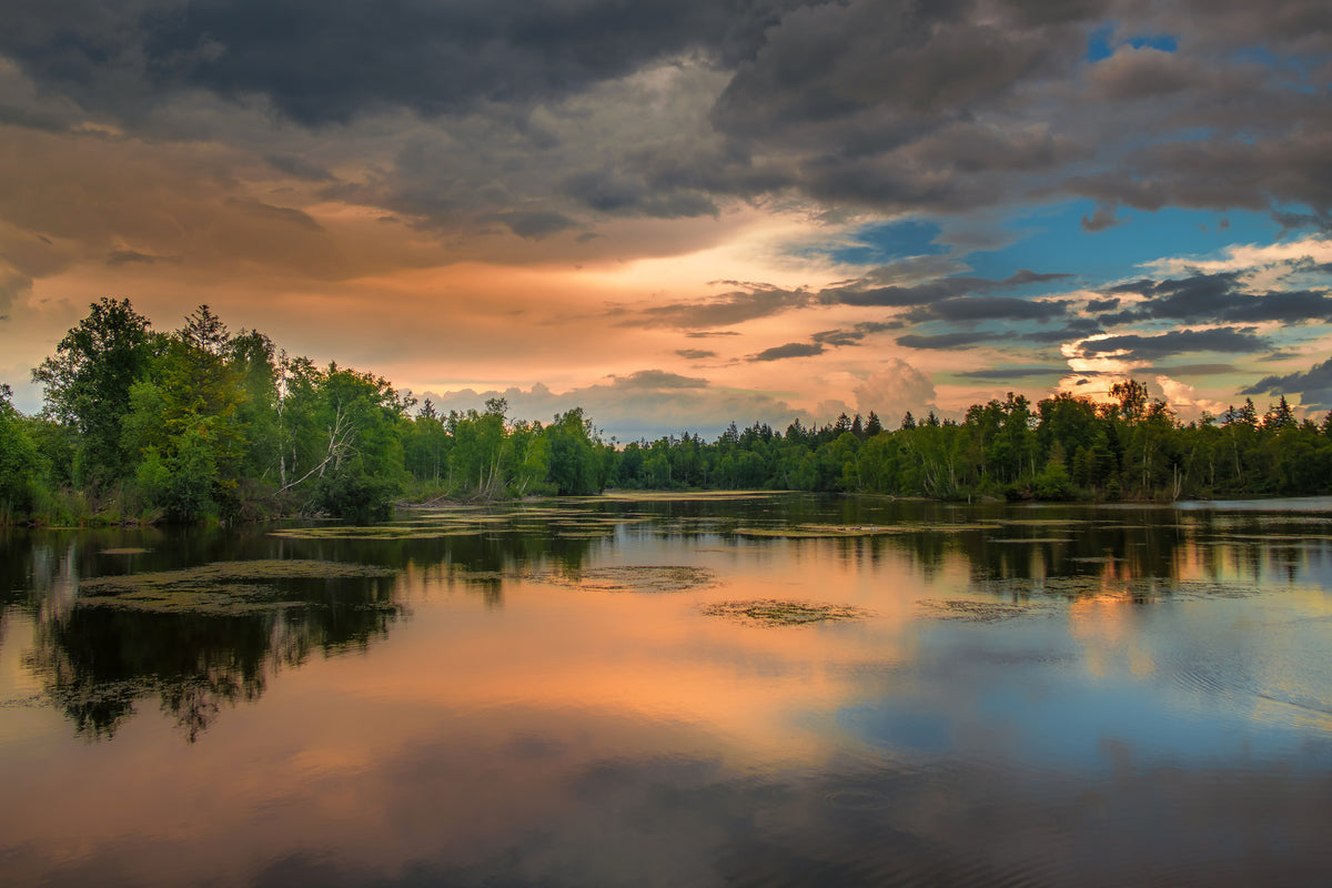 framedposter-print-mystic-lake