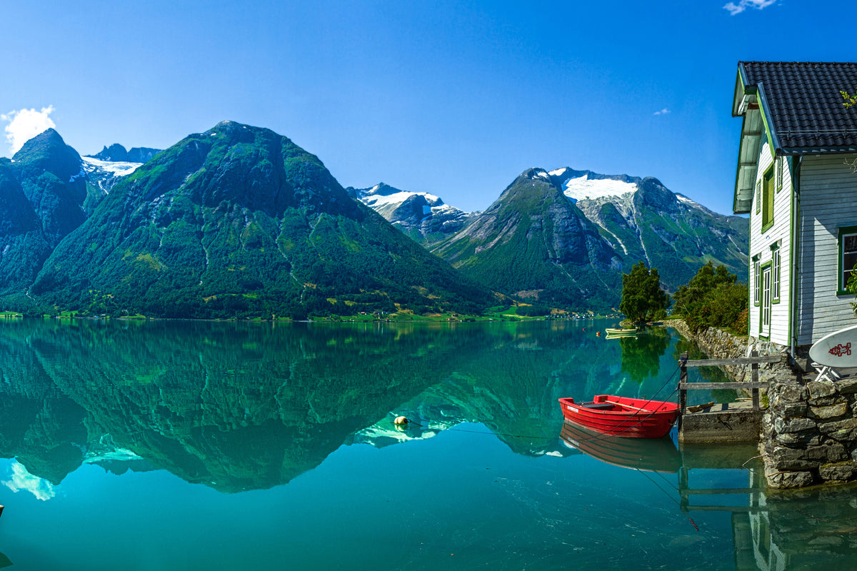 canvas-print-the-glacier-lake