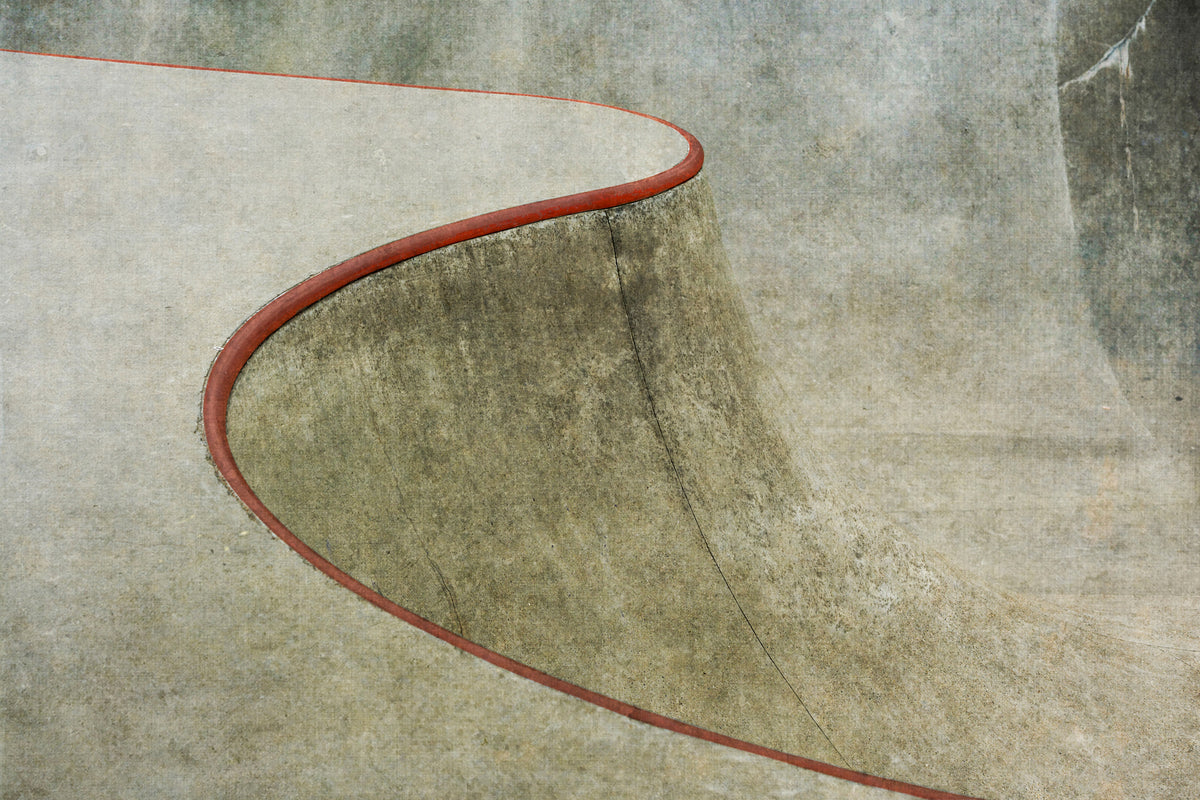 poster-print-the-red-curve
