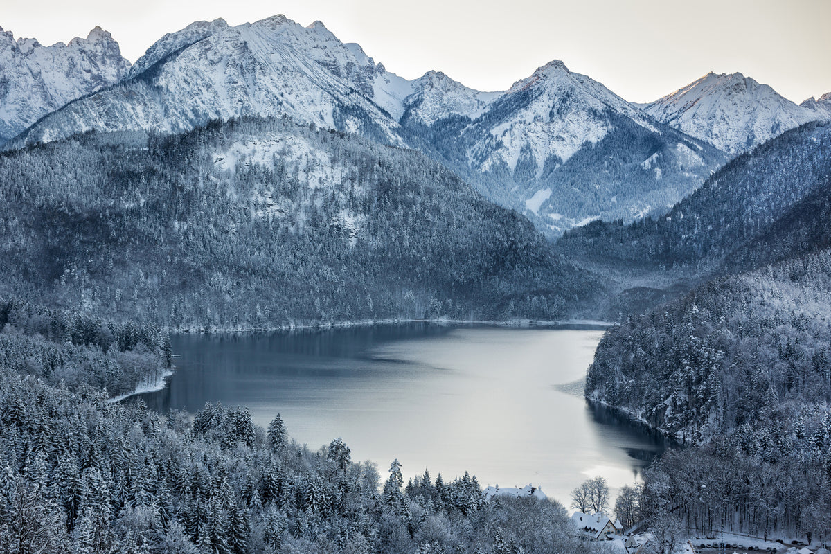 framedcanvas-print-photo-wallaper-mountains-in-monochrome