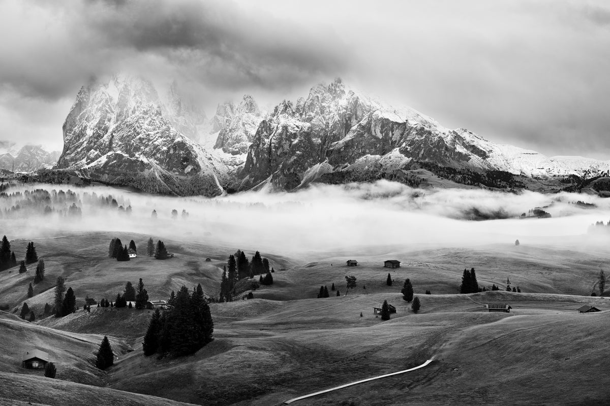 canvas-print-foggy-dolomites
