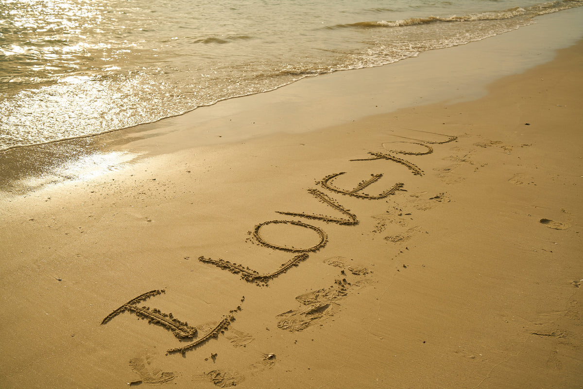 framedcanvas-print-sign-in-the-sand
