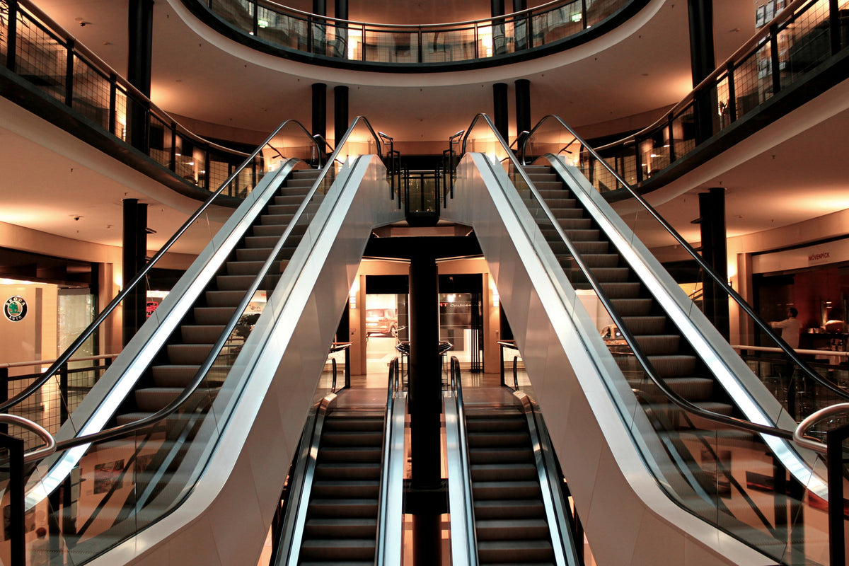 3-piece-canvas-print-escalator-in-shopping-mall