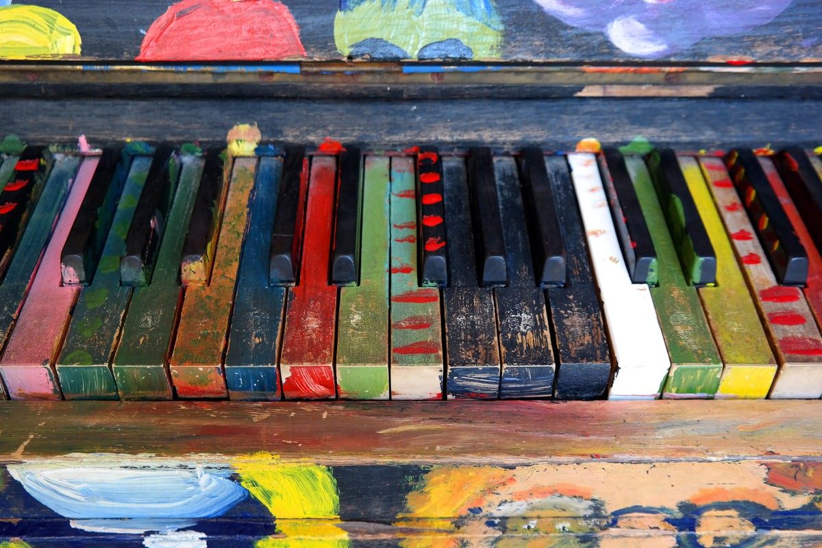 acrylic-print-colorful-piano