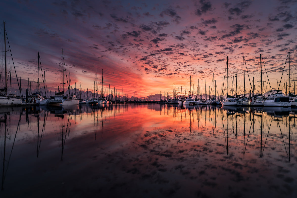 3-piece-acrylic-print-evening-mood-in-the-harbor