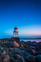 framedcanvas-print-lighthouse