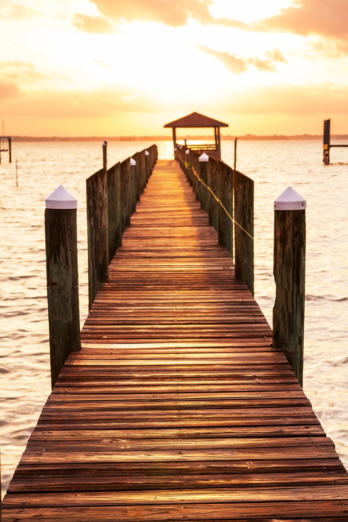 aluminium-print-footbridge