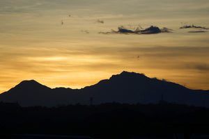 framedposter-print-the-sunrise-in-the-mountains