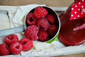 3-piece-acrylic-print-fresh-raspberries