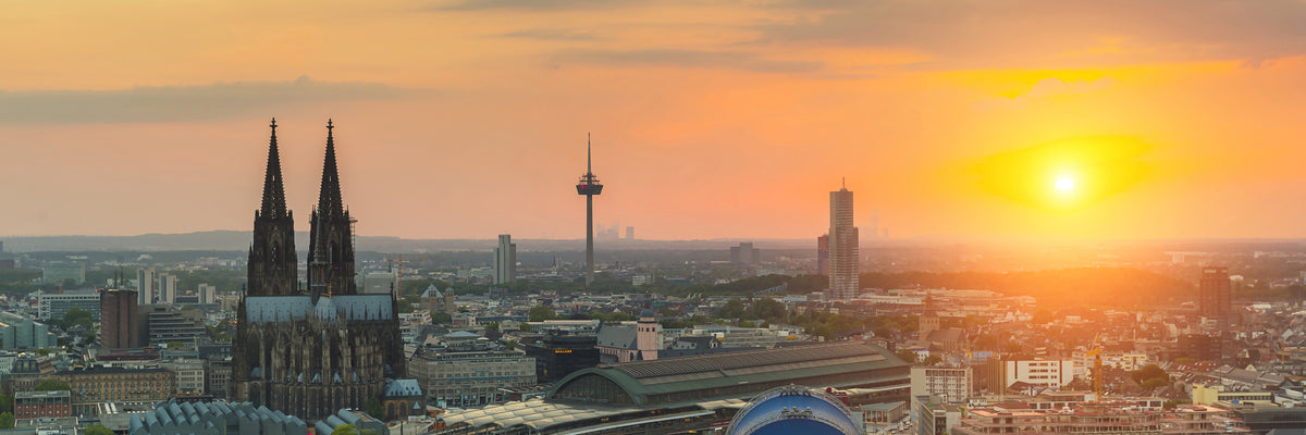 panoramic-poster-print-skyline-cologne-at-sunset-panorama