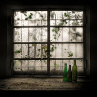 9-piece-aluminium-print-still-life-with-glass-bottle