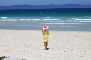 framedcanvas-print-a-walk-on-the-beach