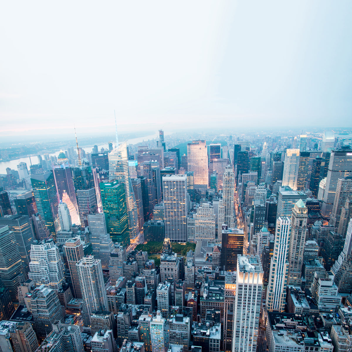 4-piece-canvas-print-skyline-manhattan-at-dusk