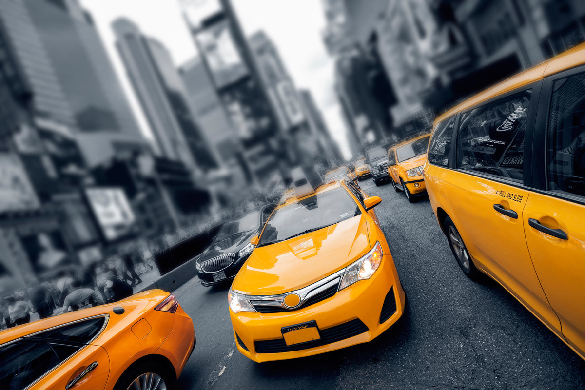 modern-3-piece-aluminium-print-taxi-in-nyc