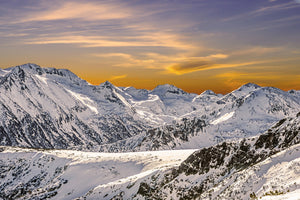 framedcanvas-print-sunset-in-the-mountains