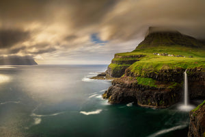 canvas-print-gasadalur-and-mykines