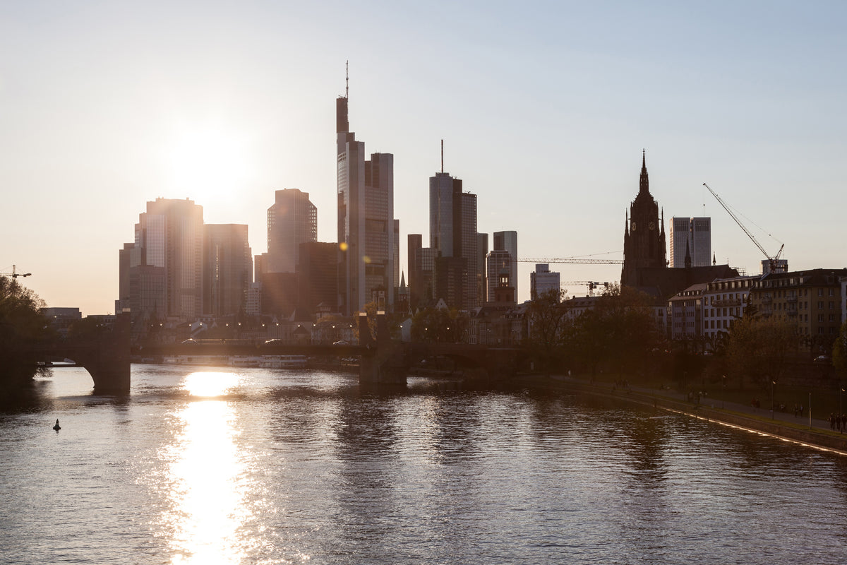 3-piece-canvas-print-sunrise-over-the-financial-metropolis