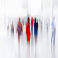 aluminium-print-women-in-red