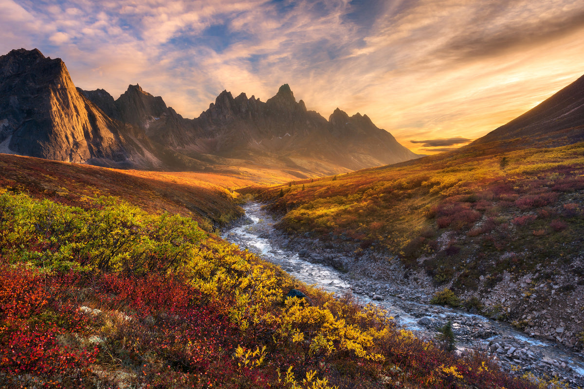 framedcanvas-print-mountain-paradise