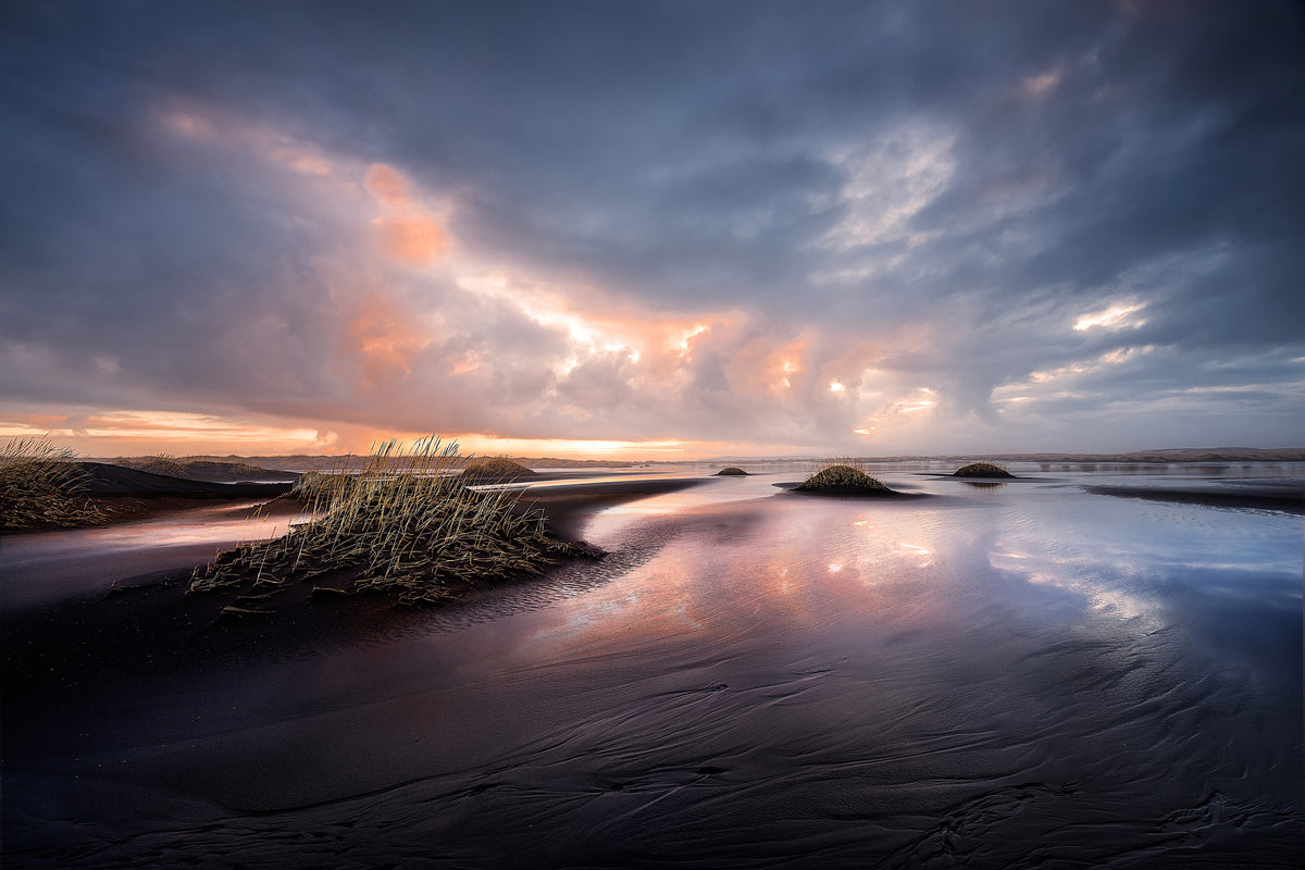 modern-3-piece-acrylic-print-black-sand