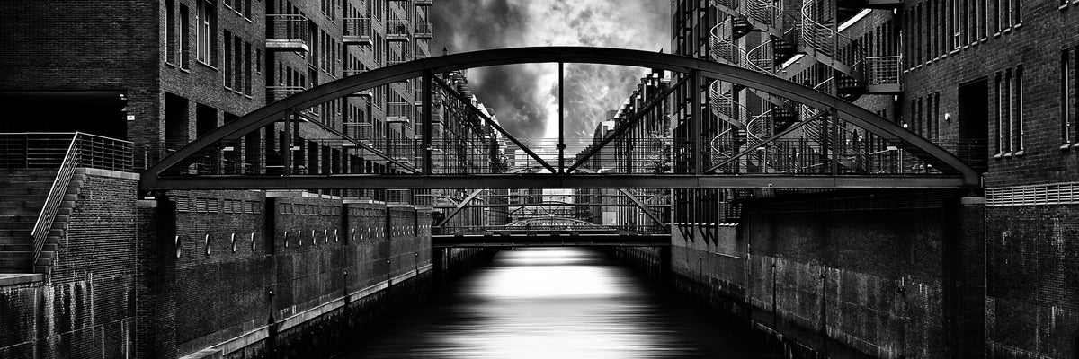 panoramic-3-piece-acrylic-print-the-other-side-of-hamburg-panorama