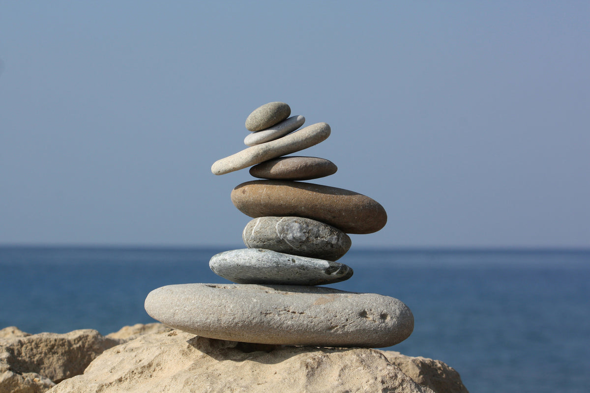 modern-3-piece-canvas-print-stone-stack-xxl
