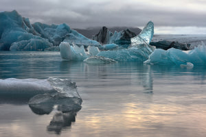 3-piece-aluminium-print-ice-grave