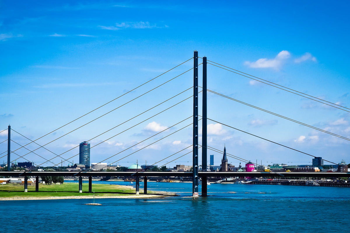 canvas-print-dusseldorf-on-the-rhine