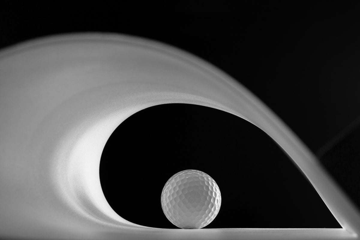 modern-3-piece-aluminium-print-golf-ball
