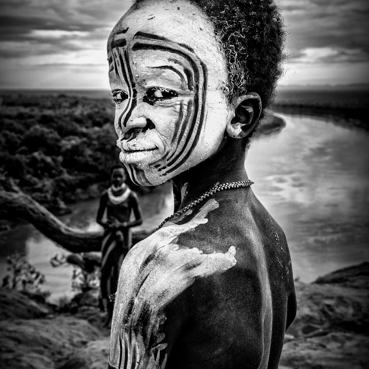 aluminium-print-a-boy-of-the-karo-tribe-omo-valley