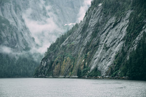 framedposter-print-mysterious-mood-in-the-mountains