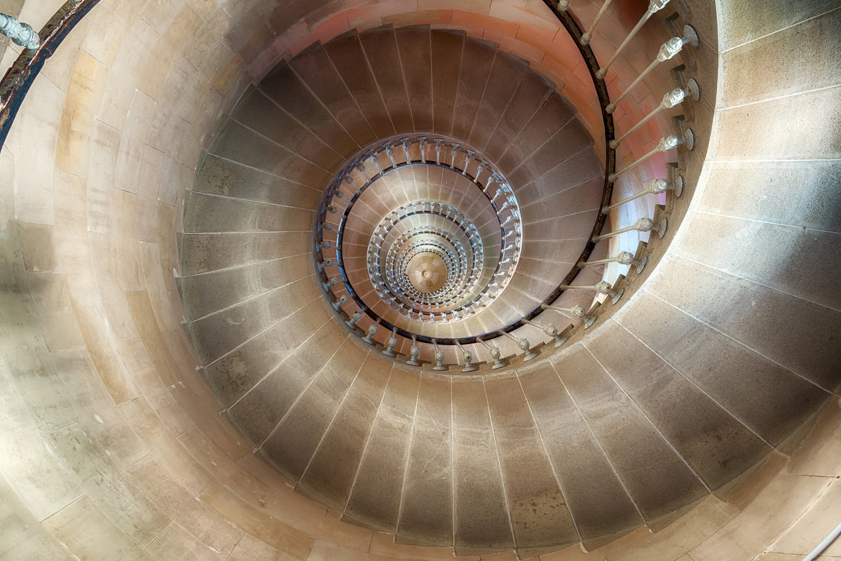 3-piece-aluminium-print-spiral-staircase