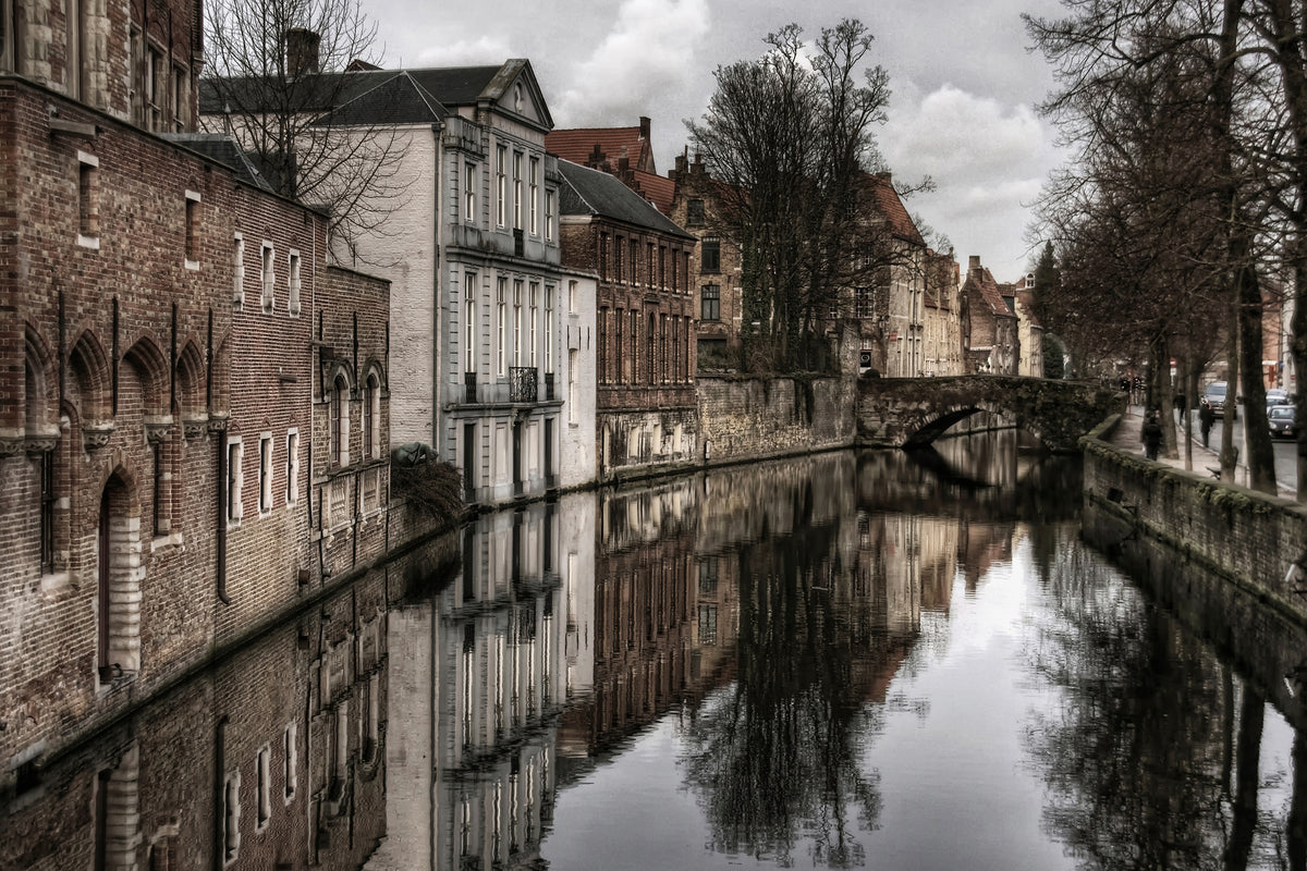 poster-print-reflections-of-the-past