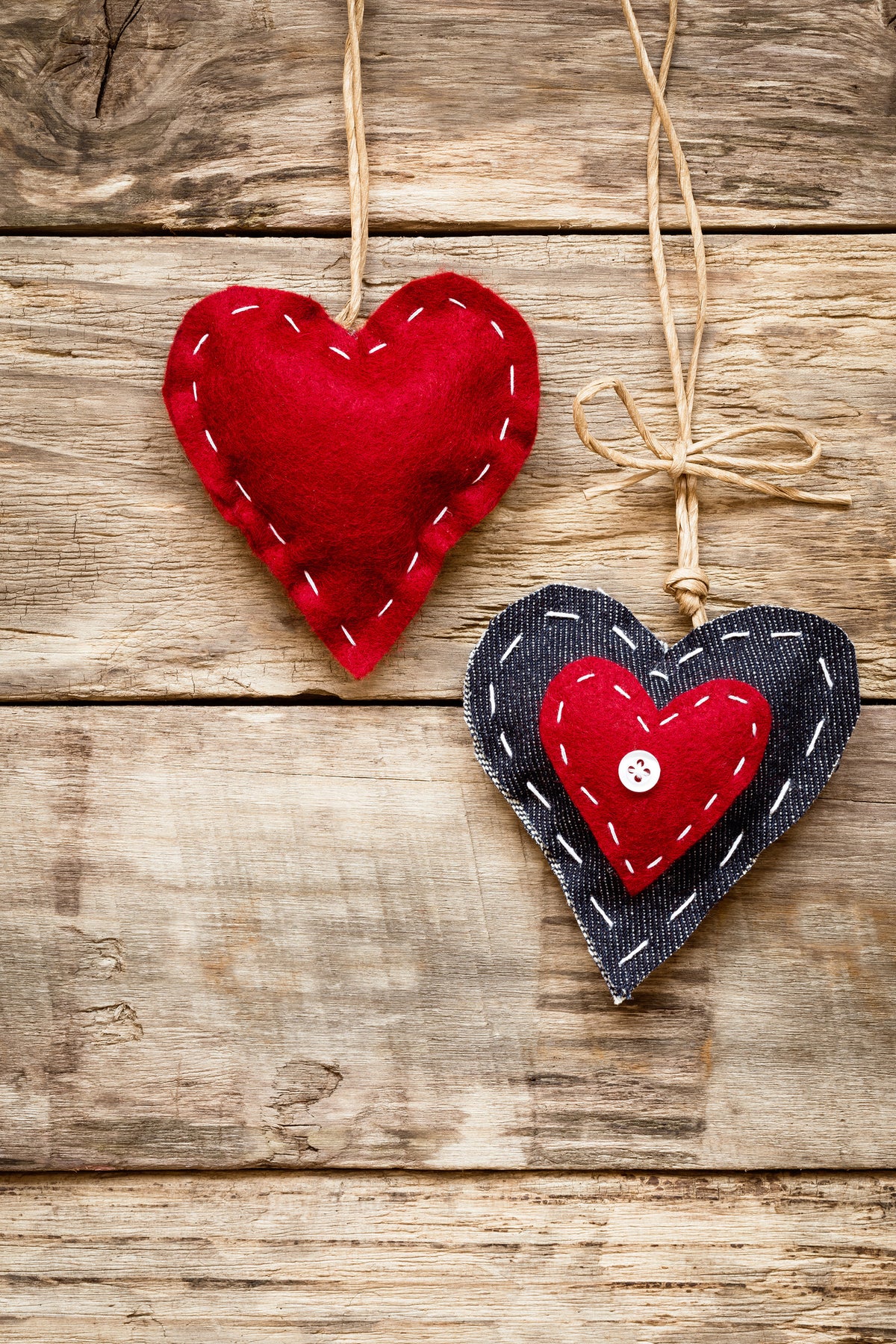 canvas-print-heart-romance