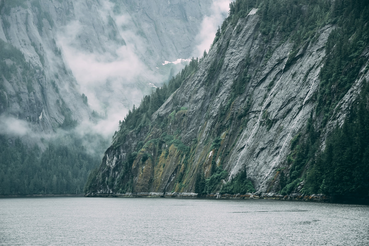 aluminium-print-mysterious-mood-in-the-mountains