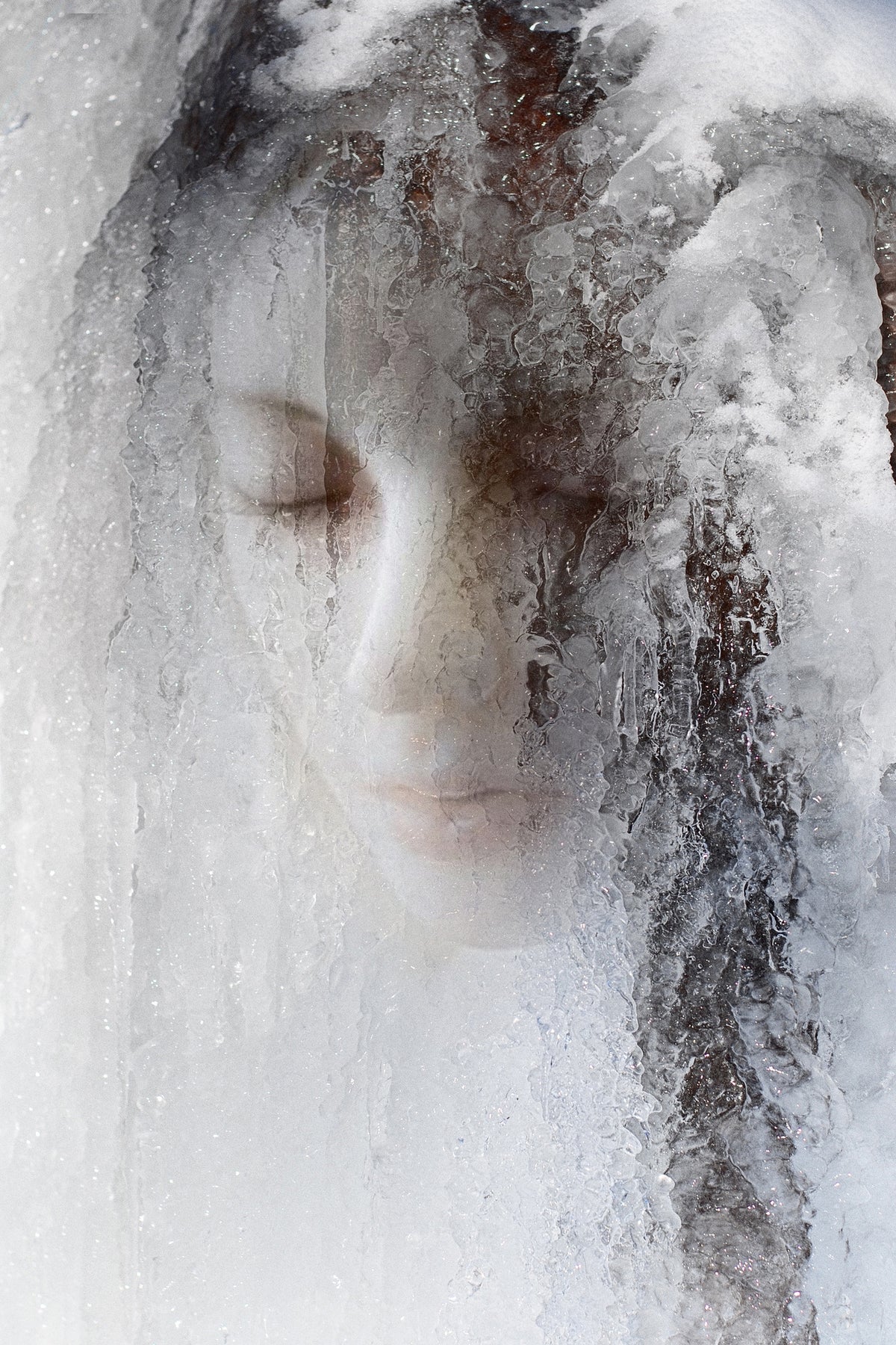 acrylic-print-ice-queen