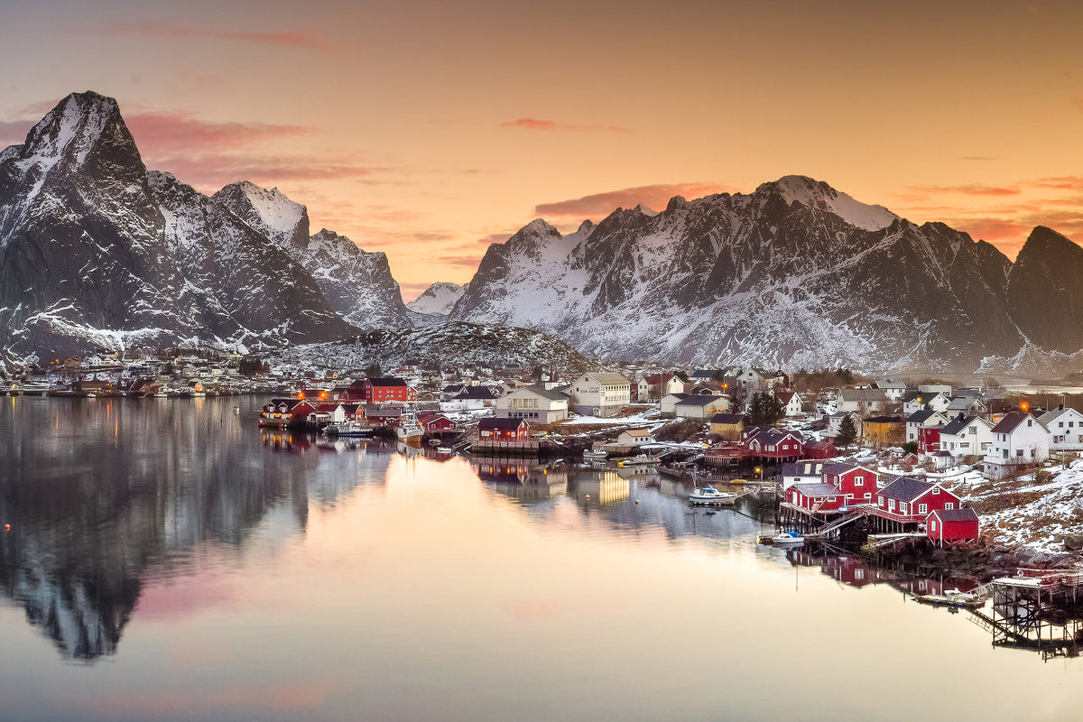framedposter-print-reine-morning-light-x