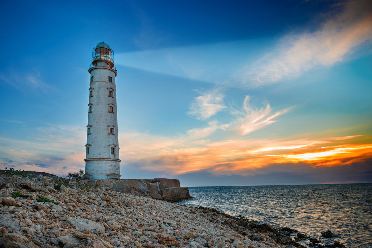 3-piece-canvas-print-sunset-at-the-lighthouse