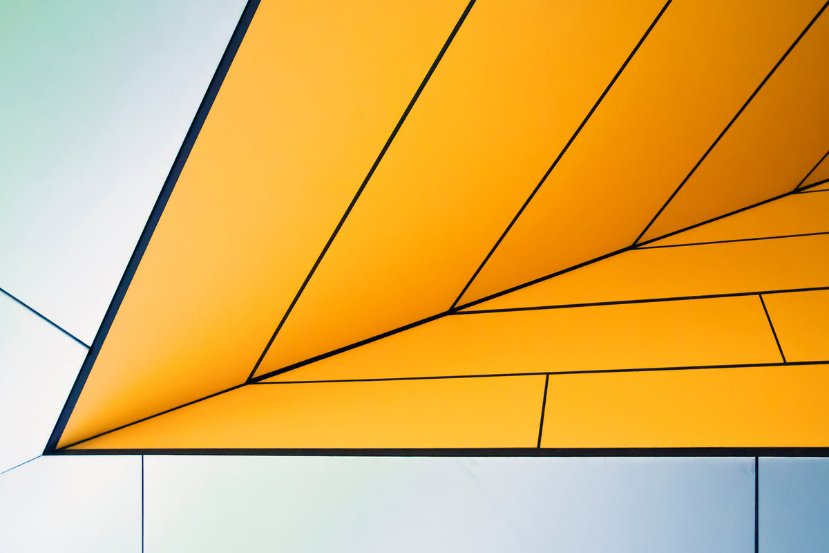 3-piece-aluminium-print-yellow-dart