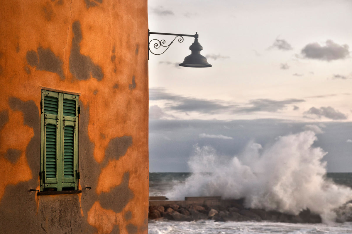 framedcanvas-print-the-wall-and-the-wave-x