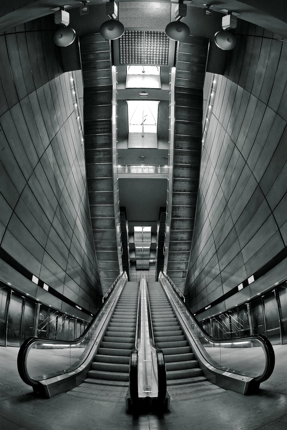 aluminium-print-underground