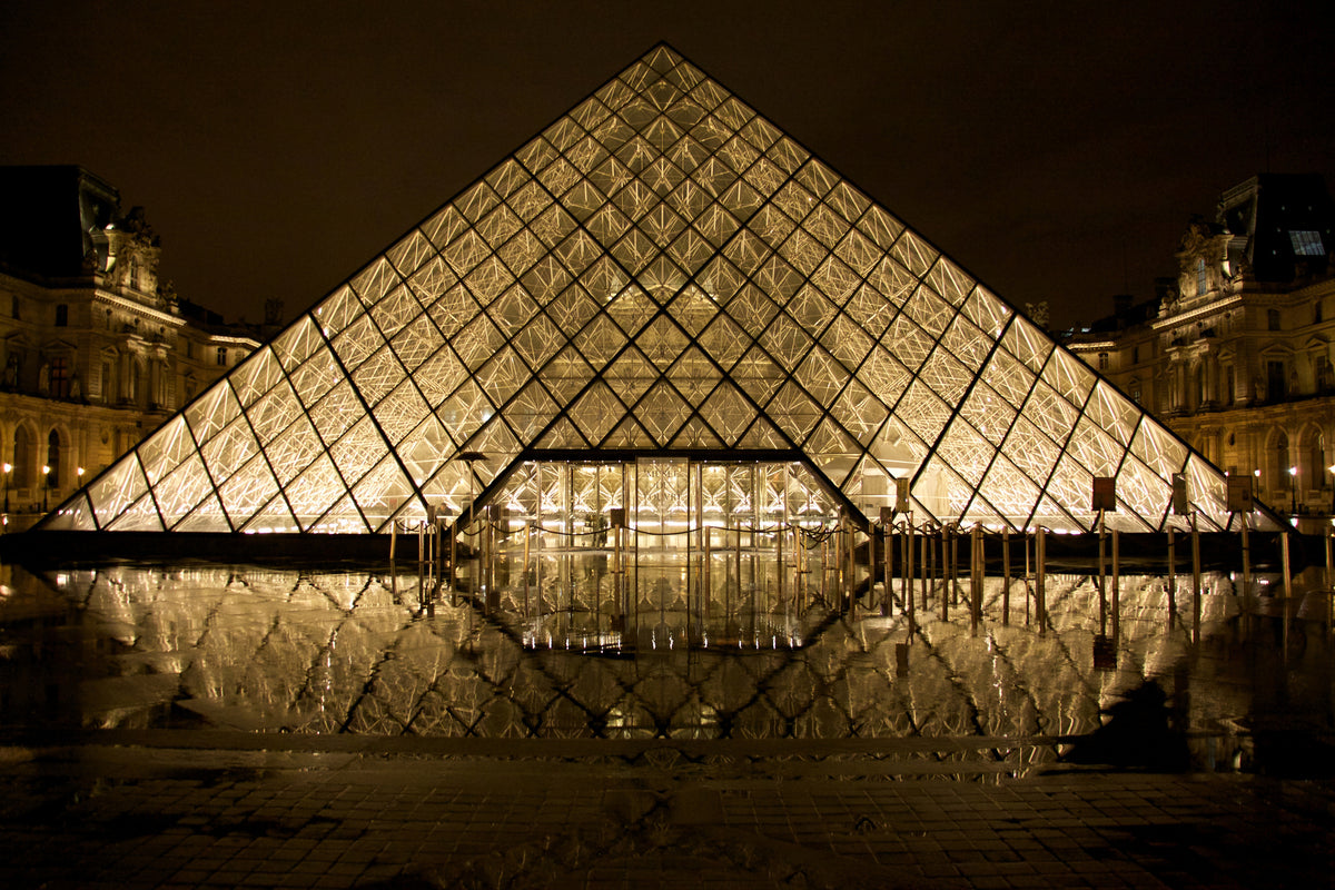 acrylic-print-at-night-at-the-louvre