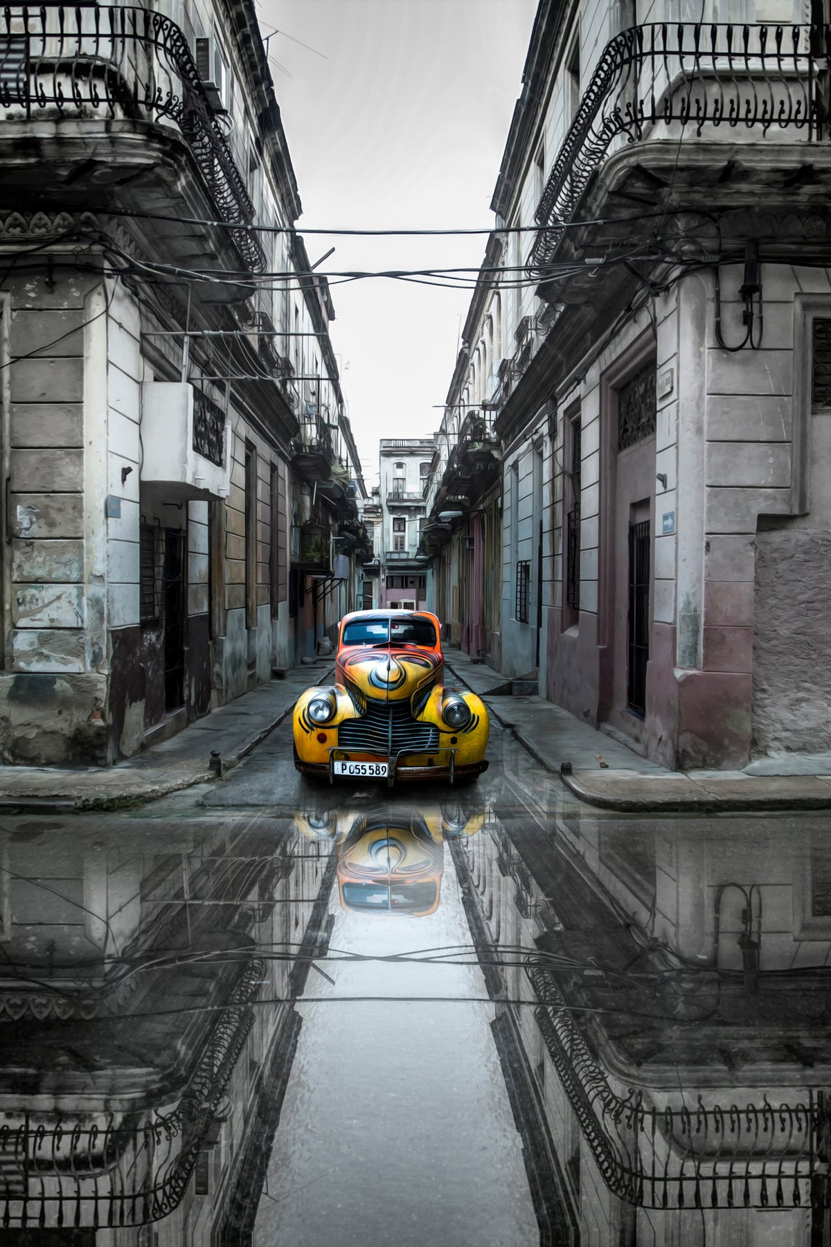 poster-print-classic-old-car-in-havana-cuba
