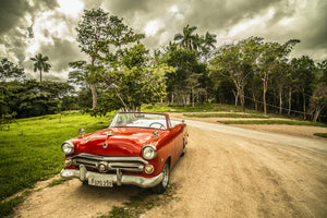 3-piece-acrylic-print-a-vintage-car-in-cuba